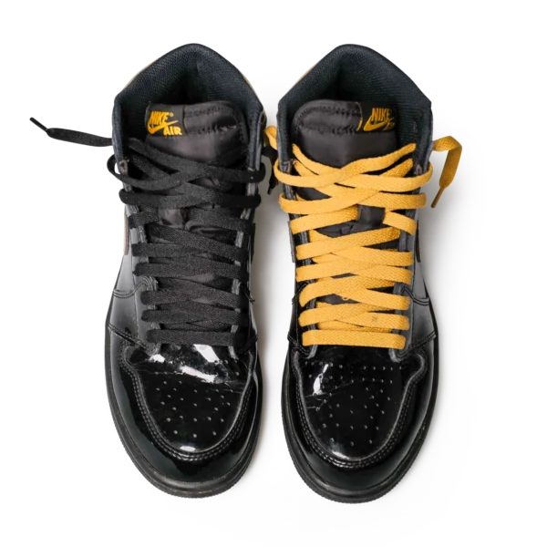 Nike Air Jordan 1 Retro High OG Black Metallic Gold